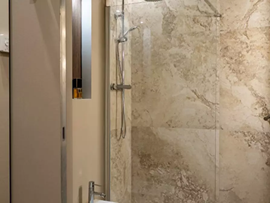 Immagine 19 di Appartamento in affitto  in Piazza Pietro Leopoldo a Firenze