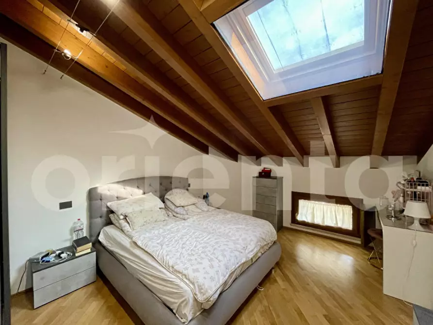 Immagine 17 di Appartamento in vendita  in via santo casasopra 2 a Montichiari