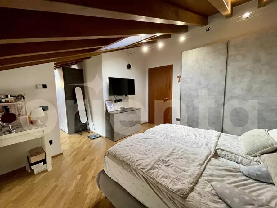 Immagine 19 di Appartamento in vendita  in via santo casasopra 2 a Montichiari