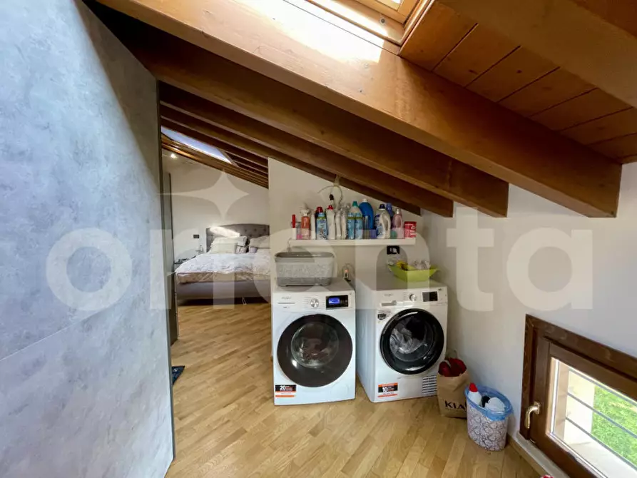 Immagine 22 di Appartamento in vendita  in via santo casasopra 2 a Montichiari