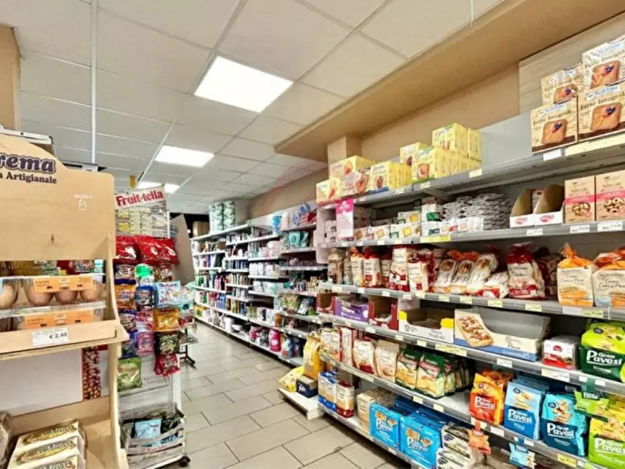 Immagine 11 di Attività commerciale in vendita  a Grantorto