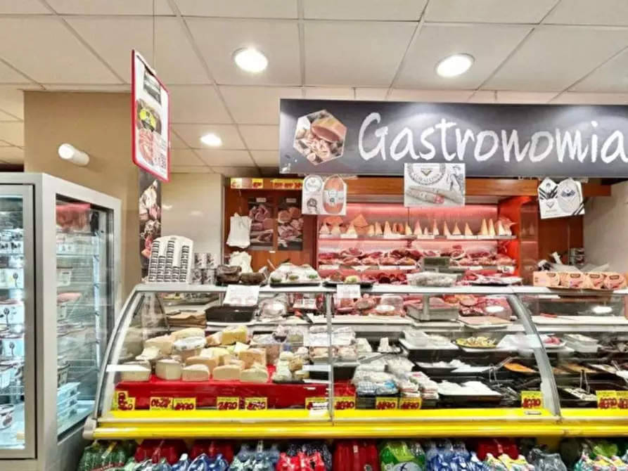 Immagine 13 di Attività commerciale in vendita  a Grantorto