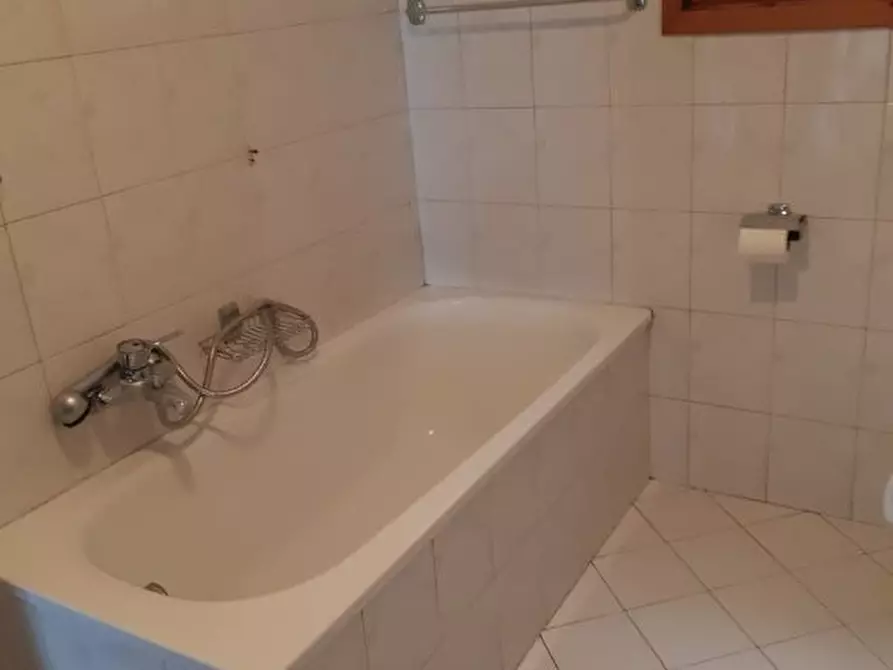 Immagine 22 di Villa in vendita  in via della repubblica 68 a Mottalciata