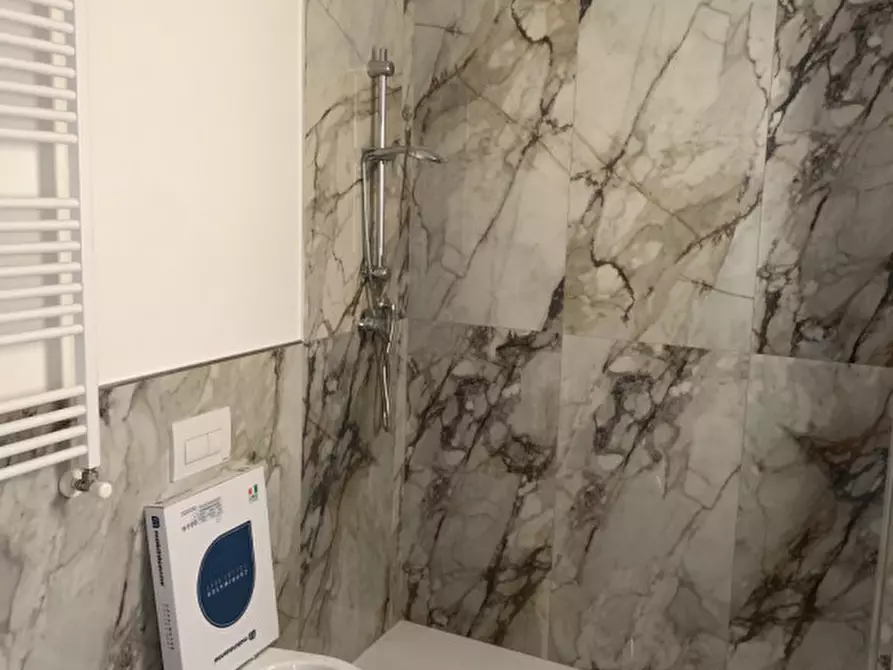 Immagine 14 di Appartamento in vendita  in VIA DATINI a Firenze