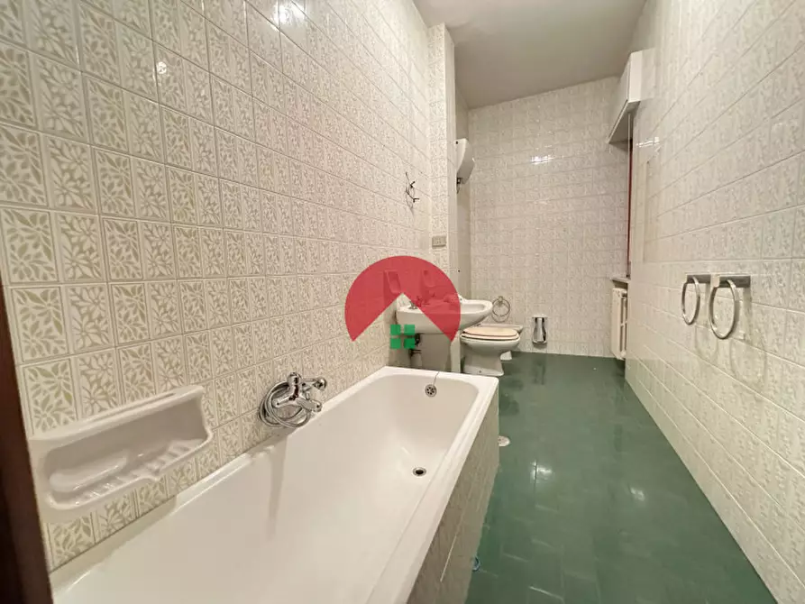 Immagine 10 di Appartamento in vendita  a Matera