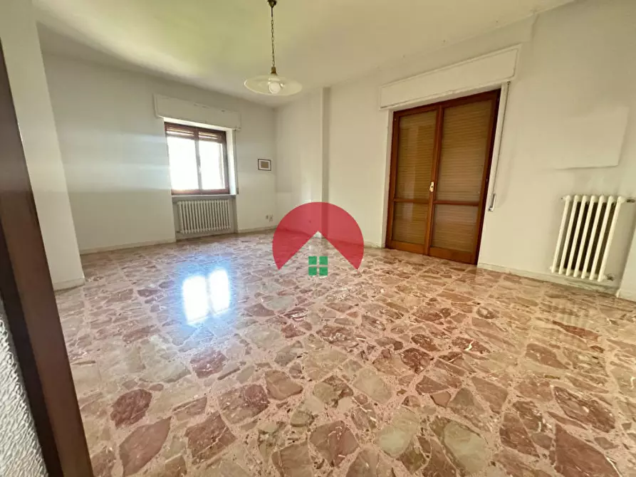 Immagine 14 di Appartamento in vendita  a Matera