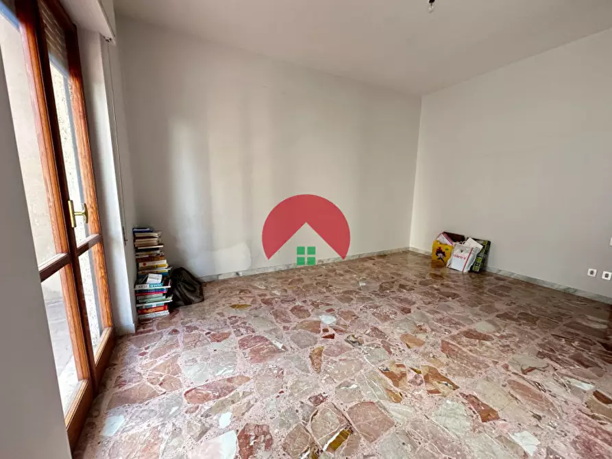 Immagine 25 di Appartamento in vendita  a Matera