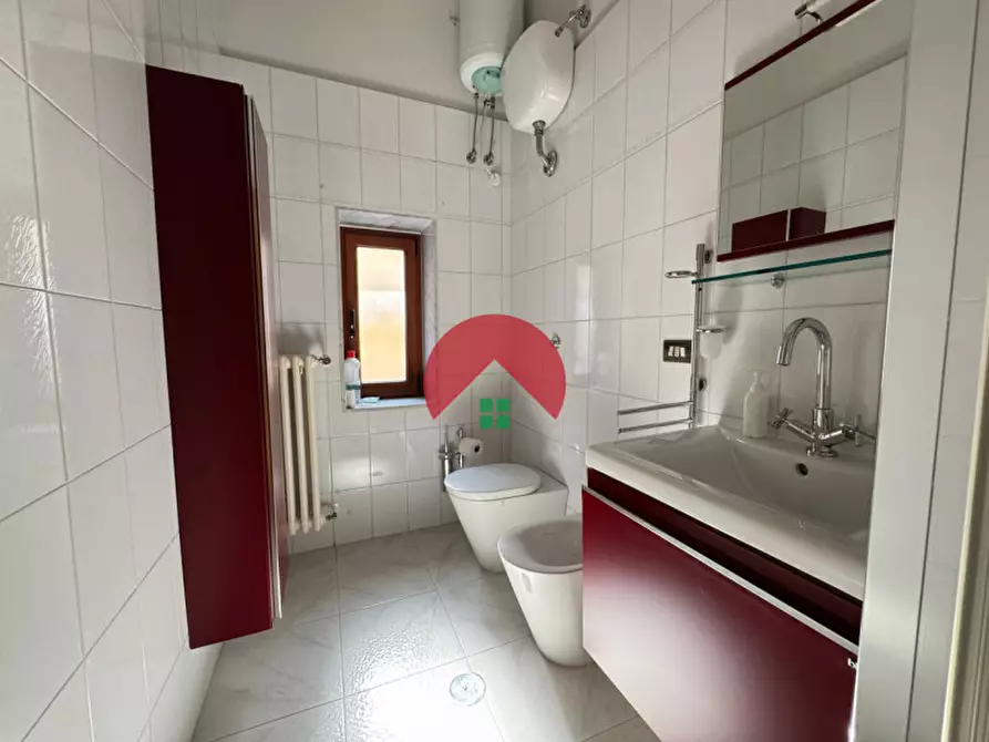 Immagine 13 di Appartamento in vendita  in Via Francesco Paolo Volpe a Matera