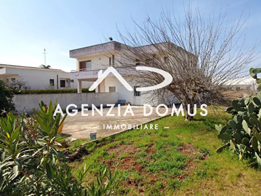 Immagine 6 di Laboratorio in vendita  a Racale