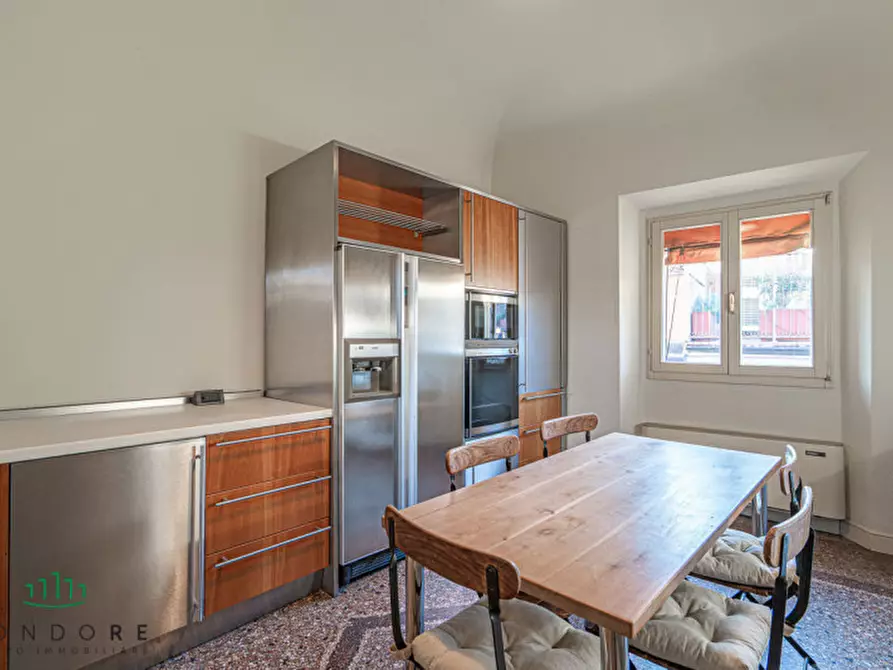 Immagine 14 di Appartamento in vendita  in Via Castiglione a Bologna