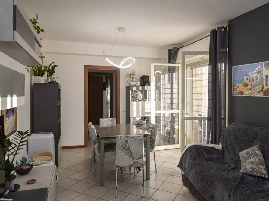 Immagine 2 di Appartamento in vendita  in Via Tergu a Roma