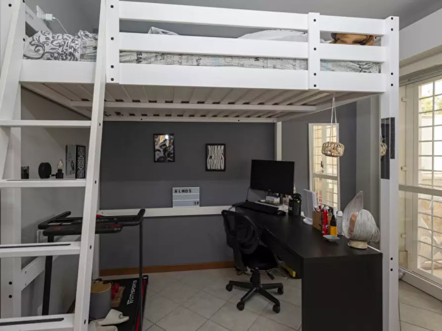 Immagine 17 di Appartamento in vendita  in Via Tergu a Roma