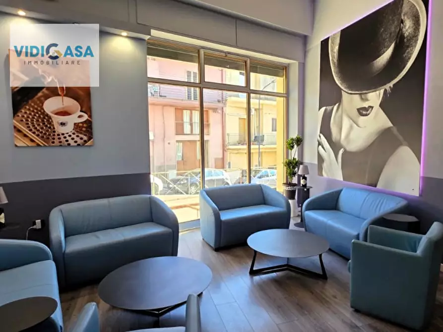 Immagine 2 di Attività commerciale in vendita  in Via Gaetano Donizetti 46 a Montescaglioso