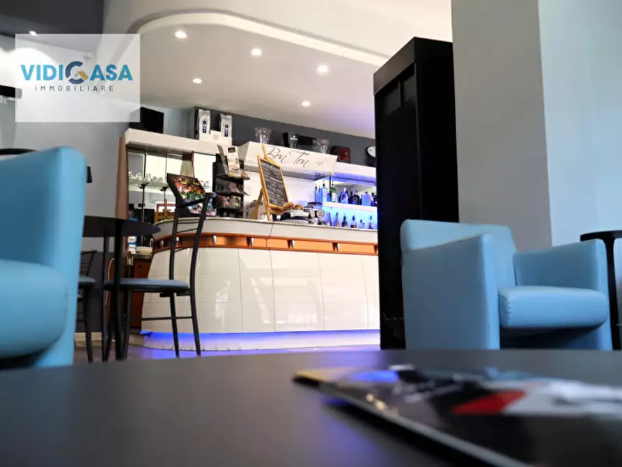 Immagine 16 di Attività commerciale in vendita  in Via Gaetano Donizetti 46 a Montescaglioso