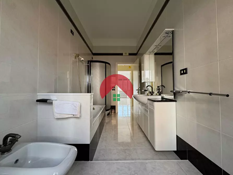 Immagine 28 di Appartamento in vendita  a Matera