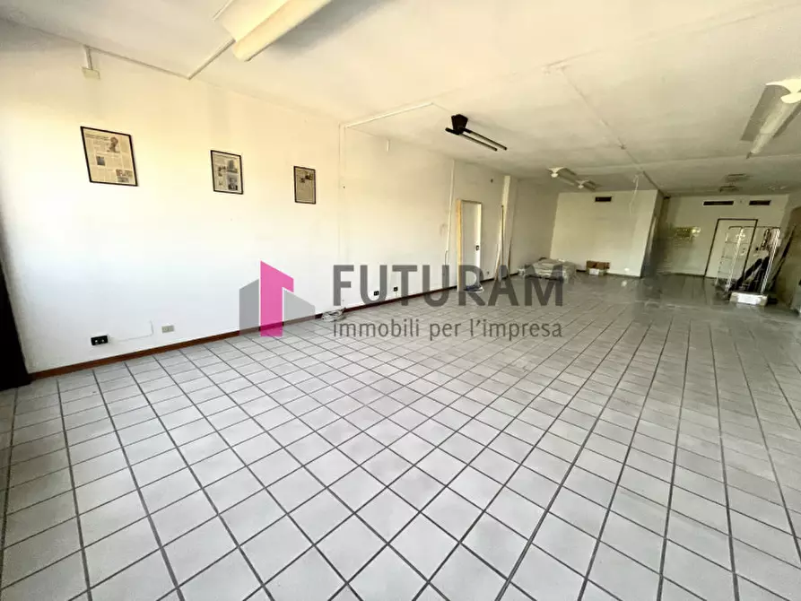 Immagine 6 di Ufficio in affitto  in VIA LONGHIN 2 a Padova