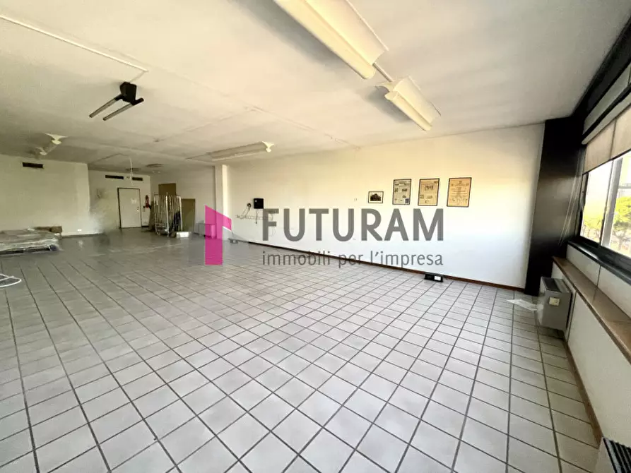 Immagine 9 di Ufficio in affitto  in VIA LONGHIN 2 a Padova