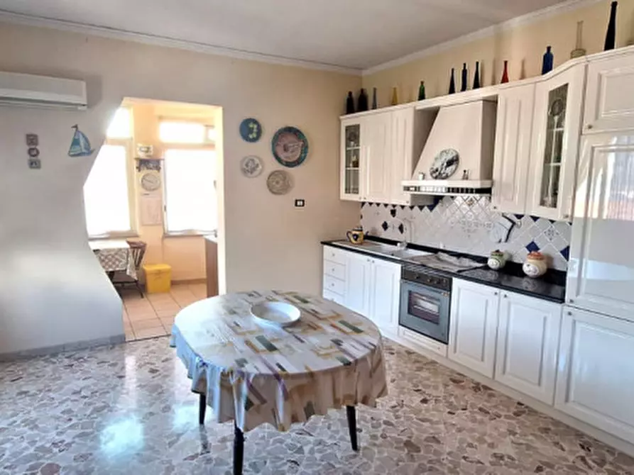 Immagine 16 di Appartamento in vendita  in VIA CAMPANIA n. 4 a Carini