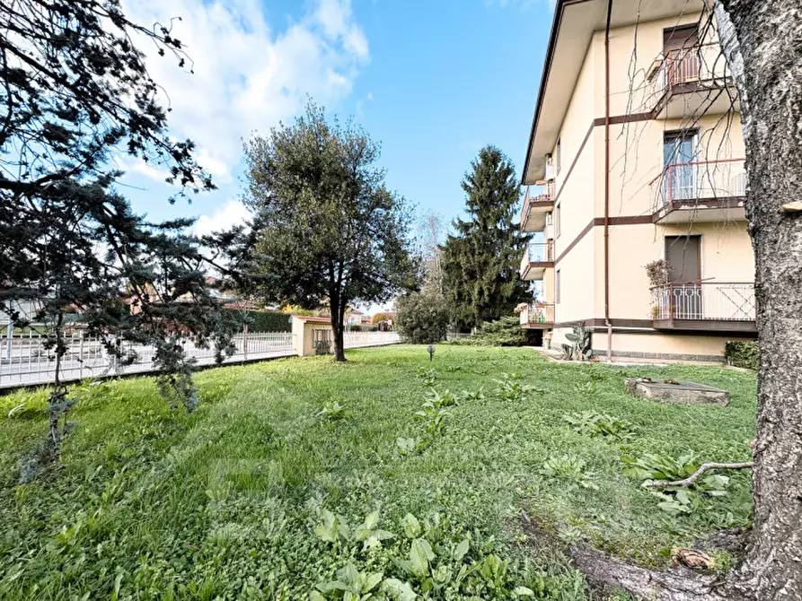 Immagine 26 di Appartamento in vendita  in via circovallazione 6 a Marano Ticino