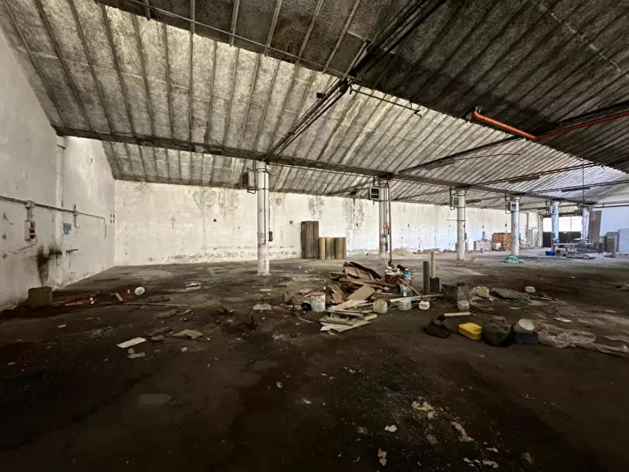 Immagine 2 di Capannone industriale in vendita  in Viale dell'industria a Grezzana