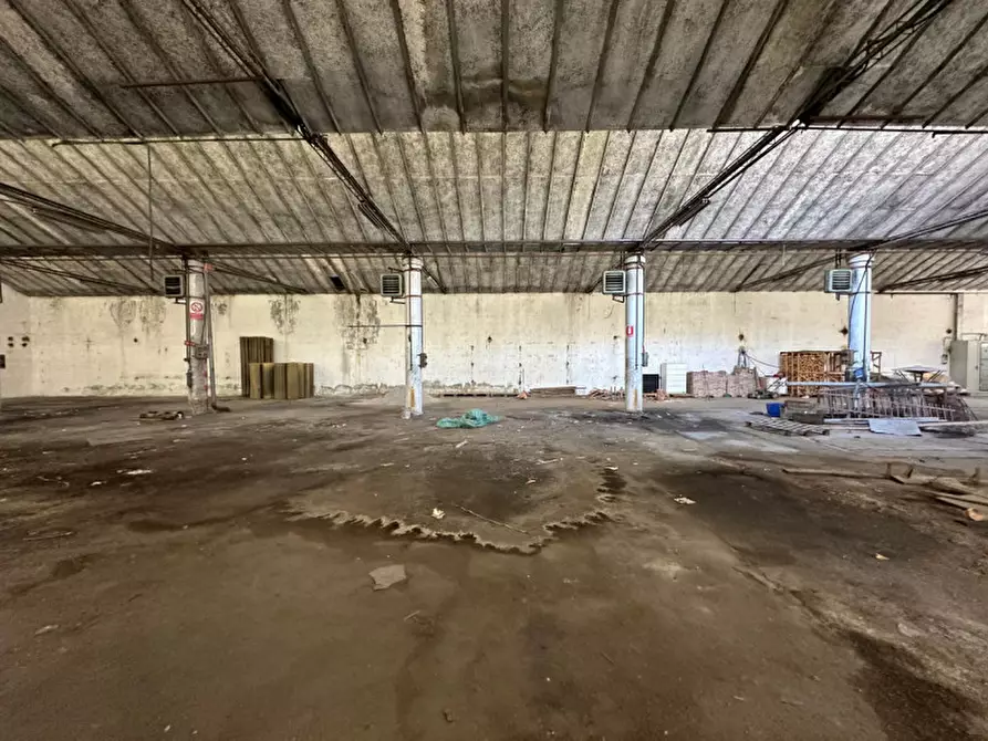 Immagine 3 di Capannone industriale in vendita  in Viale dell'industria a Grezzana