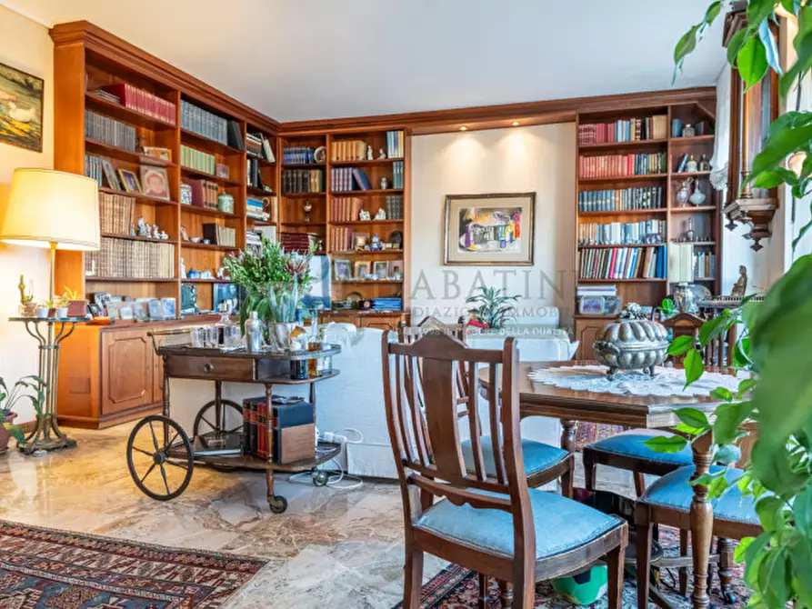 Immagine 1 di Appartamento in vendita  in Via Melchiorre Gioia 66 a Milano