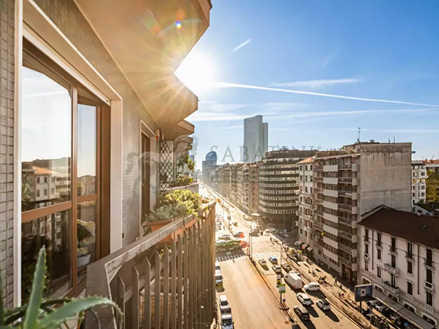 Immagine 12 di Appartamento in vendita  in Via Melchiorre Gioia 66 a Milano