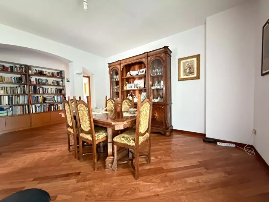 Immagine 5 di Casa indipendente in vendita  in Viale Sandro Botticelli a Matera