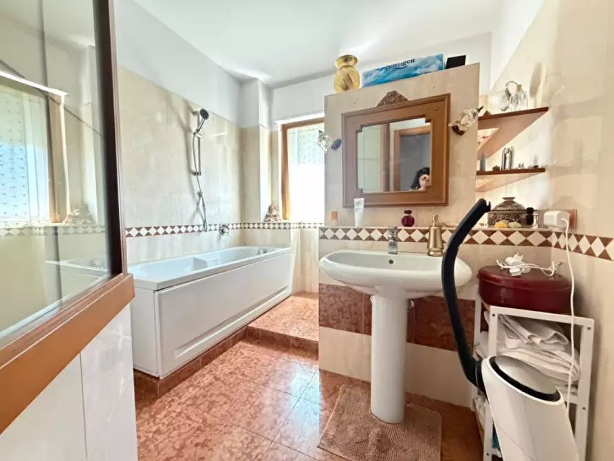 Immagine 15 di Casa indipendente in vendita  in Viale Sandro Botticelli a Matera
