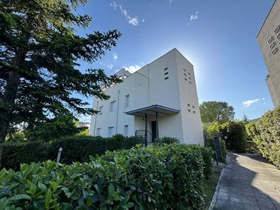 Immagine 30 di Casa indipendente in vendita  in Viale Sandro Botticelli a Matera