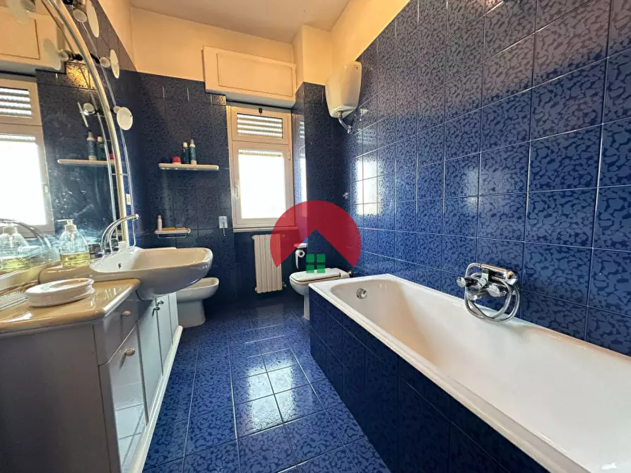 Immagine 19 di Appartamento in vendita  a Matera