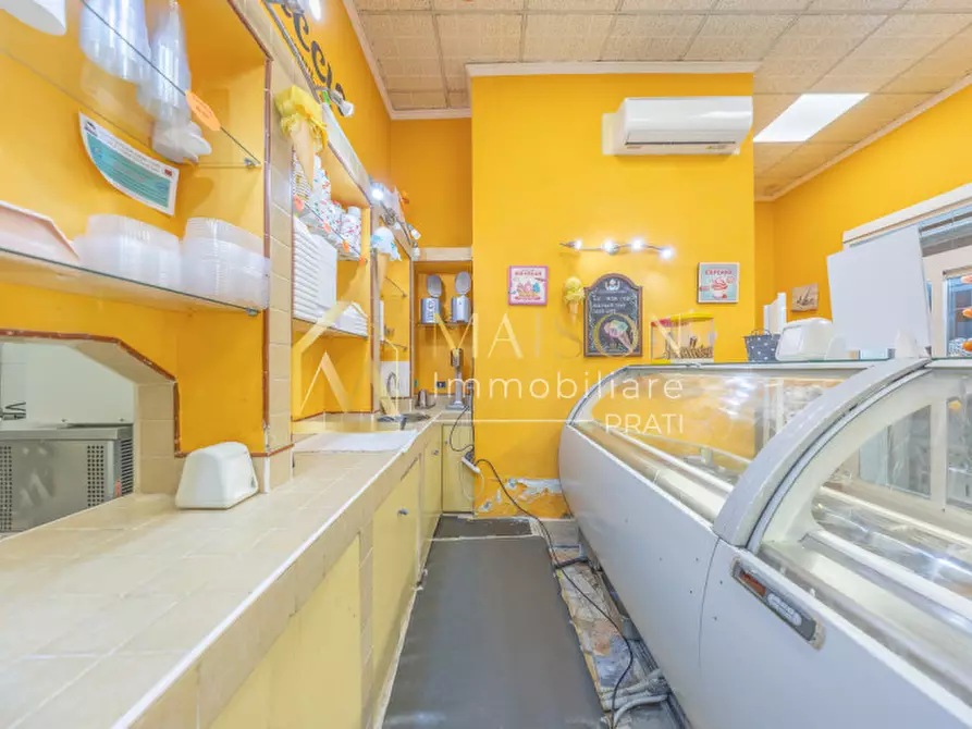 Immagine 10 di Negozio in vendita  in Via Massa di San Giuliano a Roma