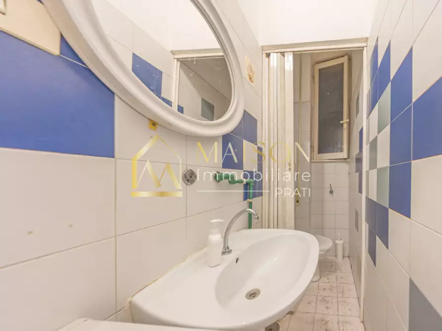 Immagine 23 di Negozio in vendita  in Via Massa di San Giuliano a Roma