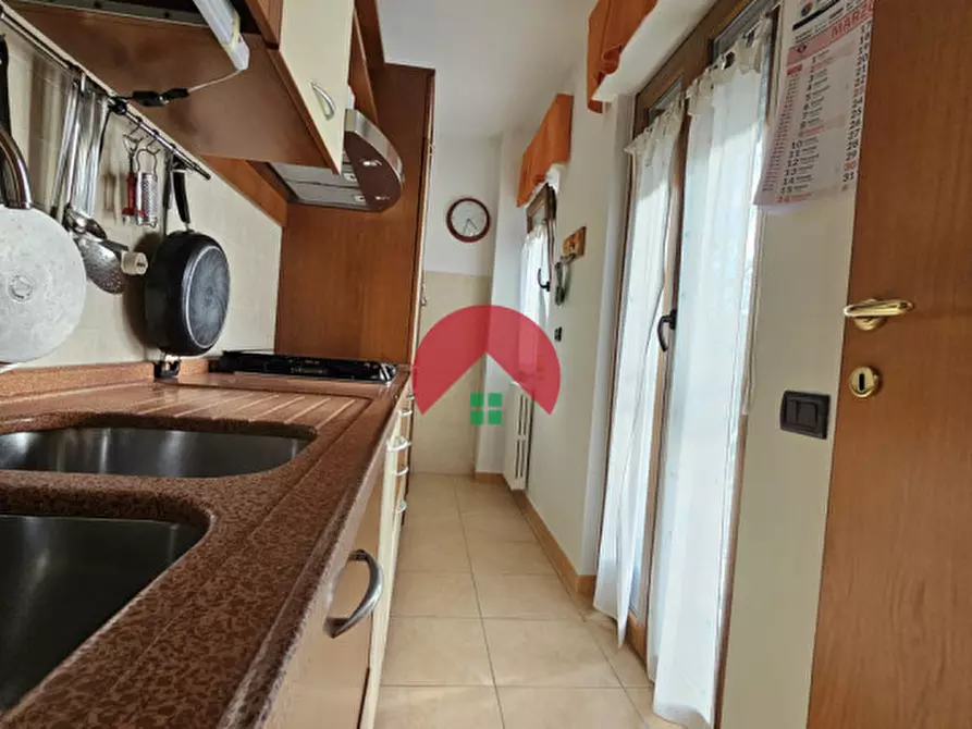 Immagine 10 di Appartamento in vendita  a Matera