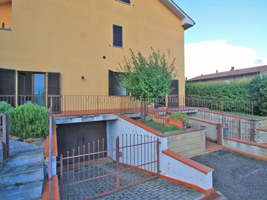 Immagine 2 di Appartamento in vendita  in Via Degli Olivi a Pienza