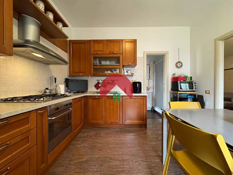 Immagine 5 di Appartamento in vendita  in VIA GIULIO VERNE a Matera