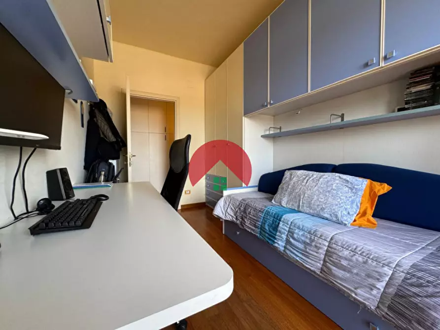 Immagine 18 di Appartamento in vendita  in VIA GIULIO VERNE a Matera