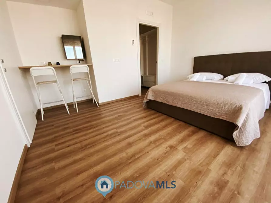 Immagine 5 di Appartamento in vendita  in Piazzale della Stazione a Padova