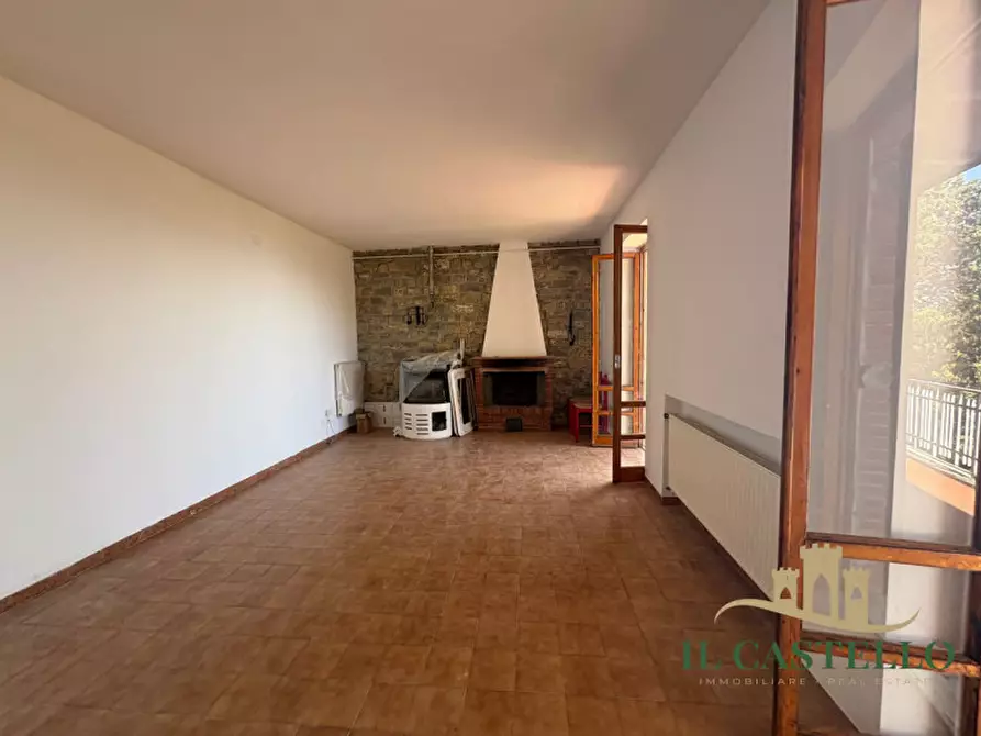 Immagine 6 di Casa indipendente in vendita  a Tuoro Sul Trasimeno