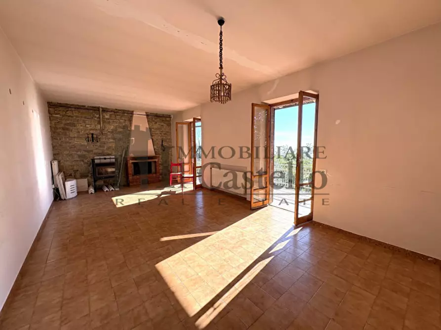 Immagine 9 di Casa indipendente in vendita  a Tuoro Sul Trasimeno