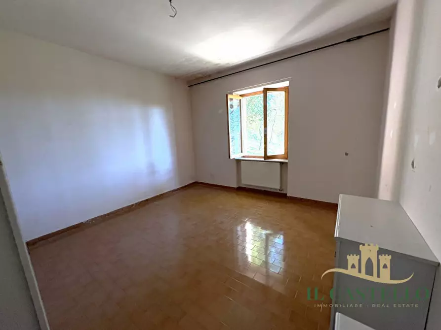 Immagine 12 di Casa indipendente in vendita  a Tuoro Sul Trasimeno