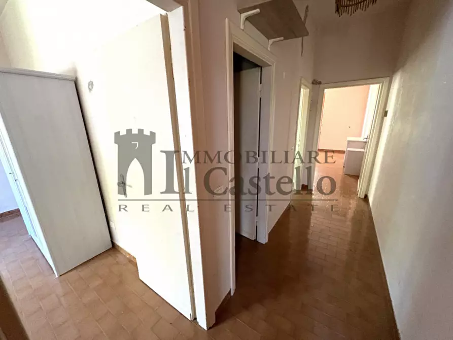 Immagine 13 di Casa indipendente in vendita  a Tuoro Sul Trasimeno