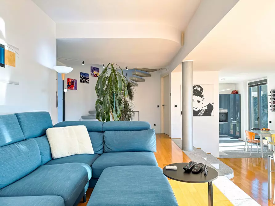 Immagine 5 di Villa in vendita  in nuova intra premeno 80 a Arizzano
