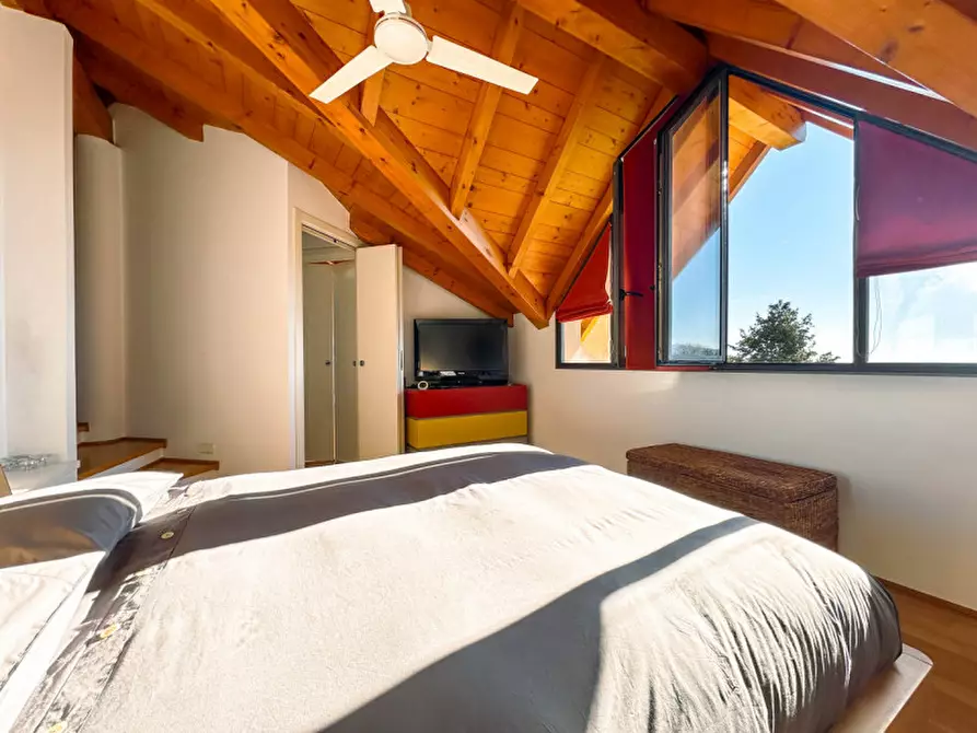 Immagine 20 di Villa in vendita  in nuova intra premeno 80 a Arizzano