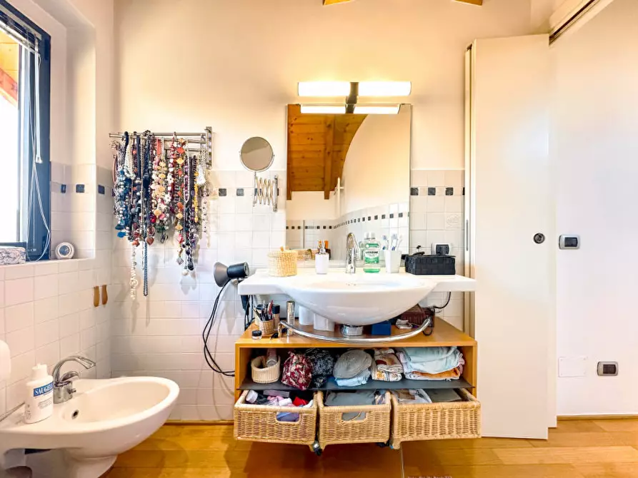 Immagine 30 di Villa in vendita  in nuova intra premeno 80 a Arizzano