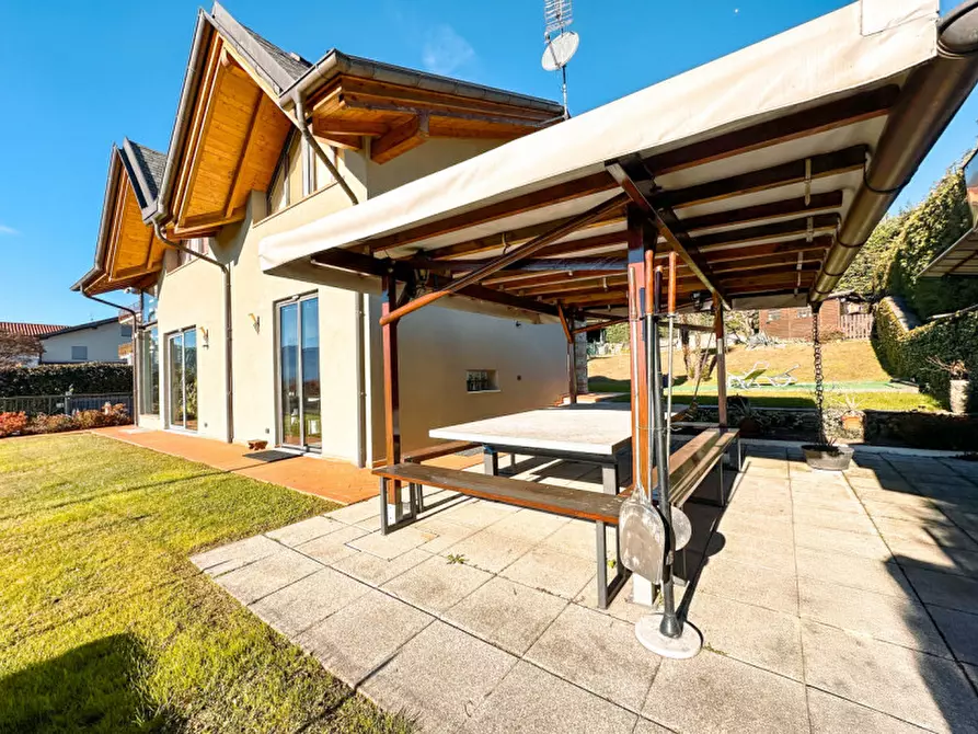 Immagine 49 di Villa in vendita  in nuova intra premeno 80 a Arizzano