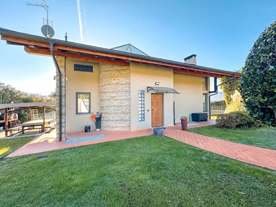 Immagine 55 di Villa in vendita  in nuova intra premeno 80 a Arizzano