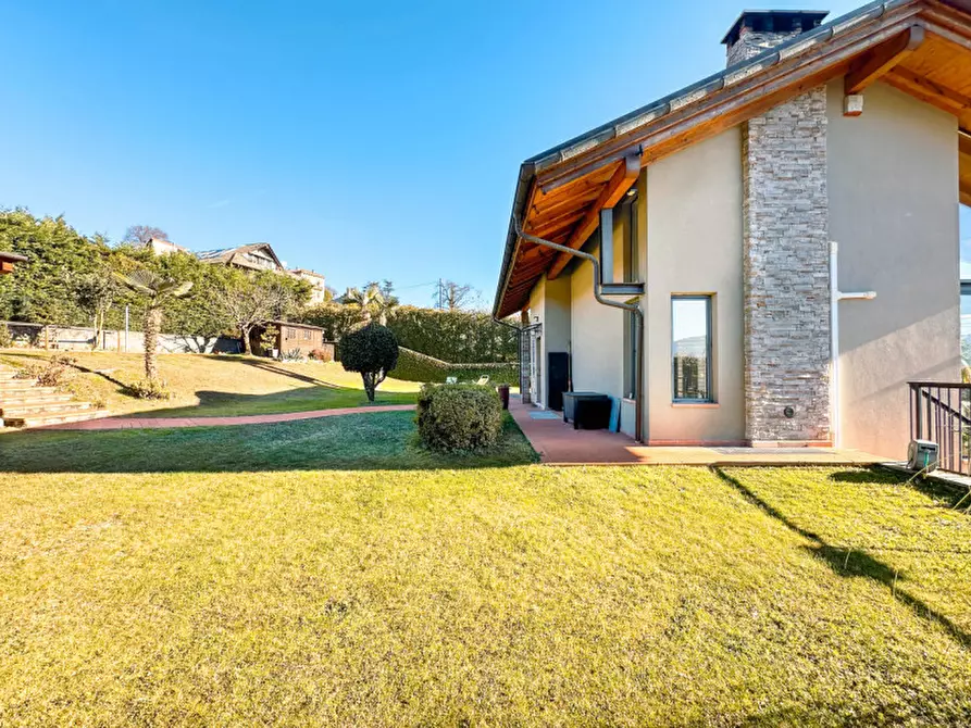 Immagine 55 di Villa in vendita  in nuova intra premeno 80 a Arizzano