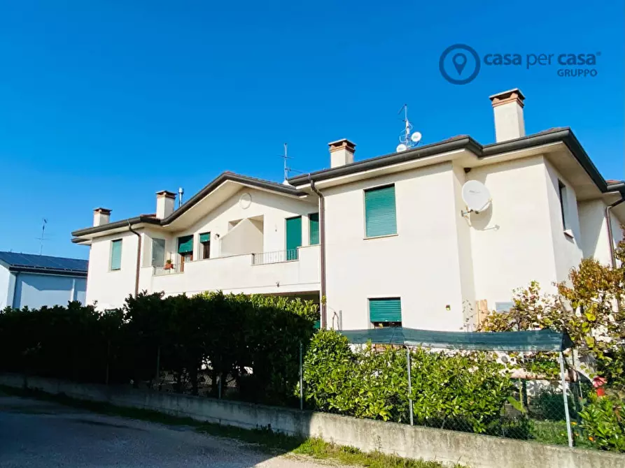 Immagine 2 di Appartamento in vendita  in Via Vittorio Veneto a Ospedaletto Euganeo