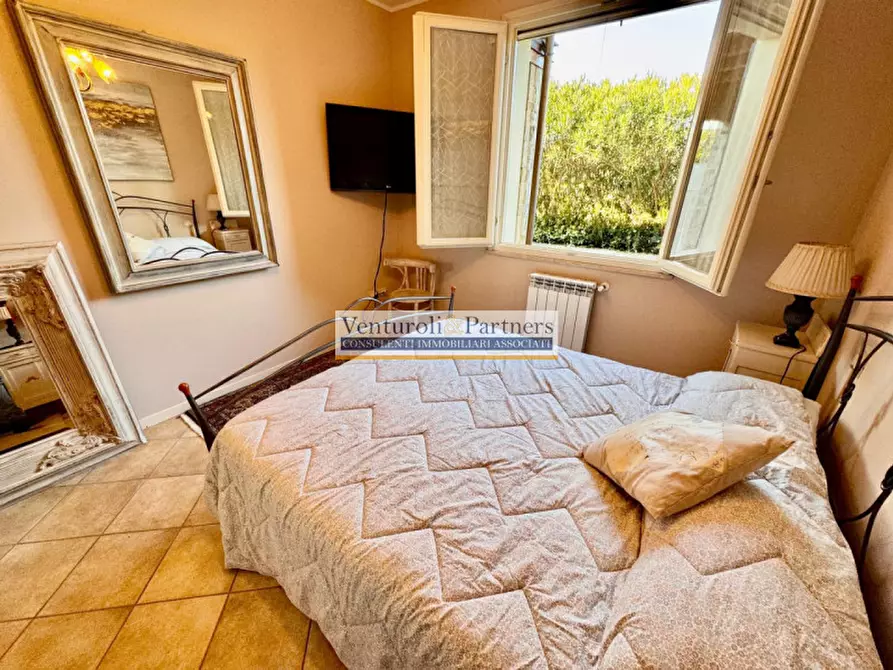 Immagine 5 di Appartamento in vendita  in Via Pieve Vecchia a Manerba Del Garda